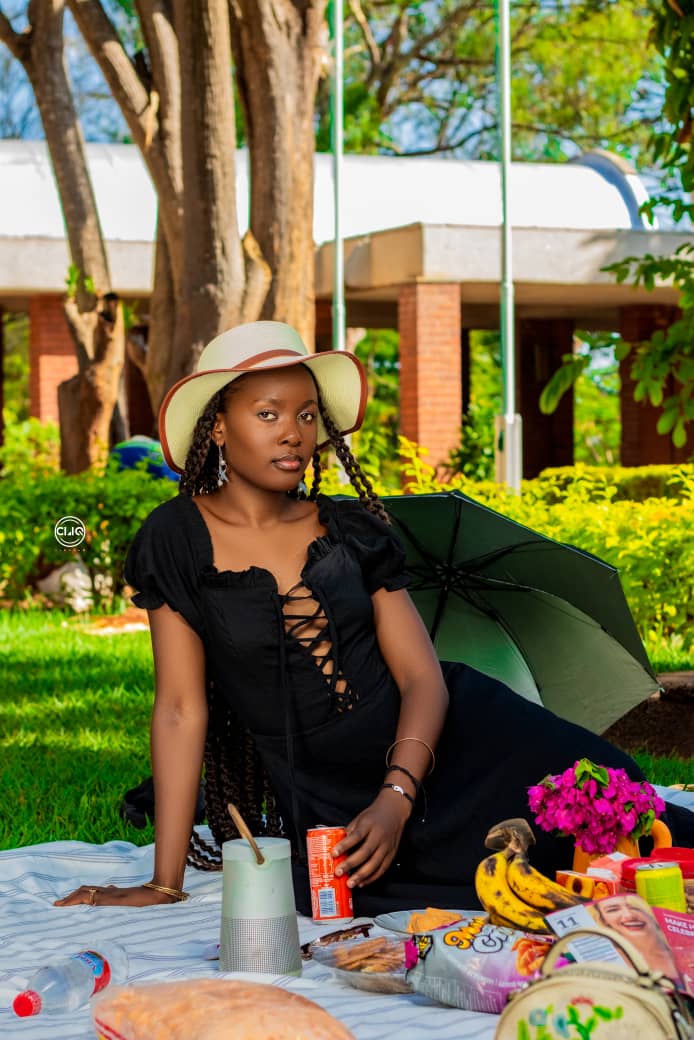Fyabupe Nkumbwa - Model